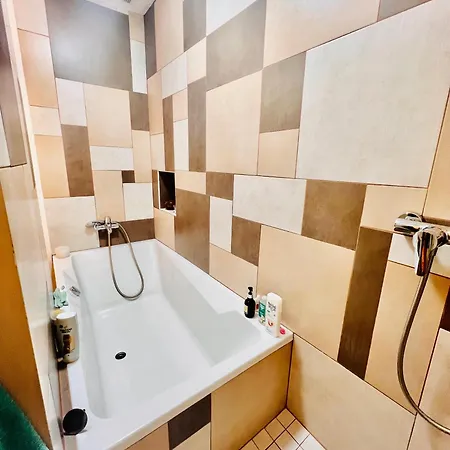 Sunny App Apartment